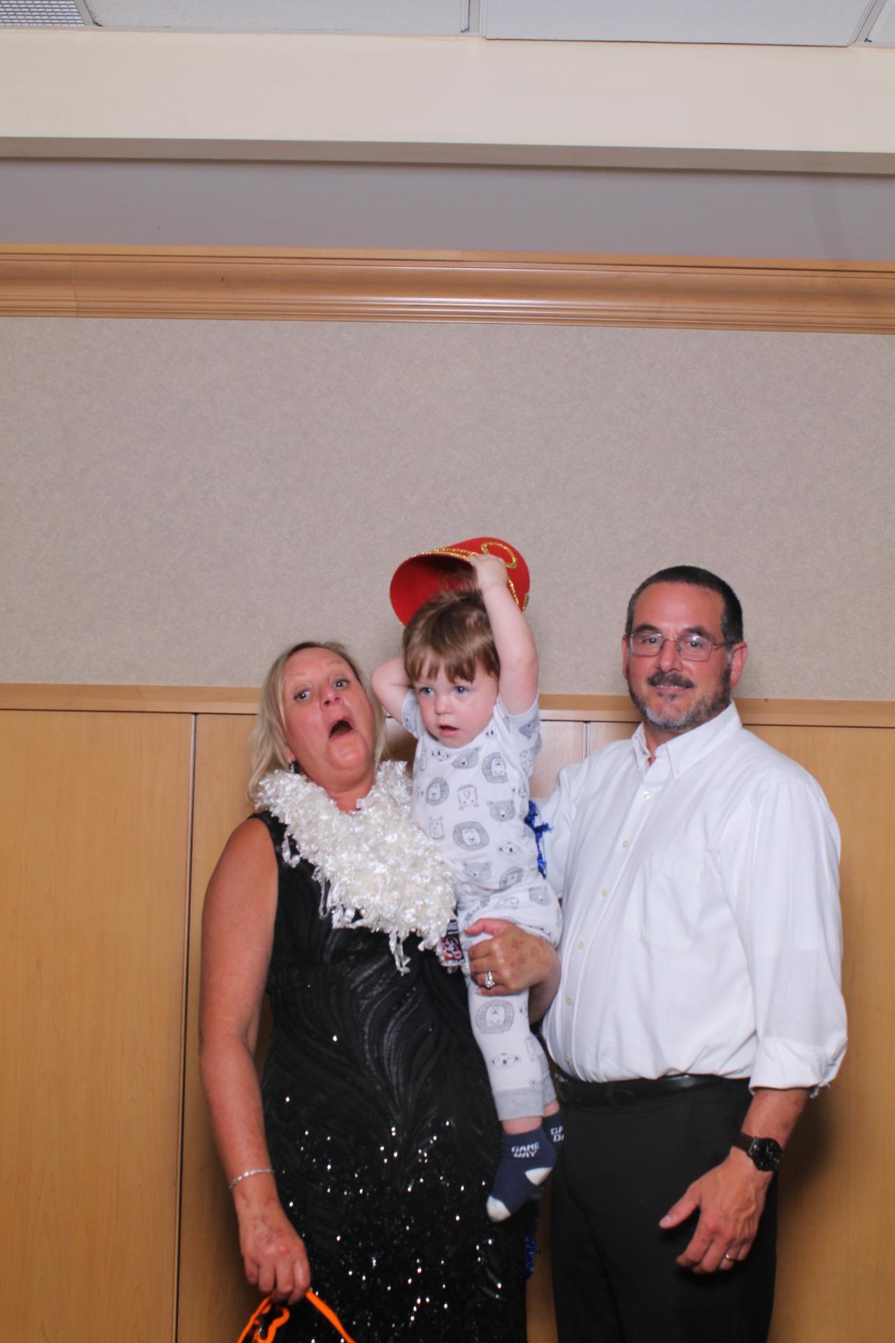 Wedding of Frank and Maria  | View more photos from the event at gallery.myselfiemirror.ca/u/romanmyselfiemirrorca/Wedding-of-Frank-and-Maria